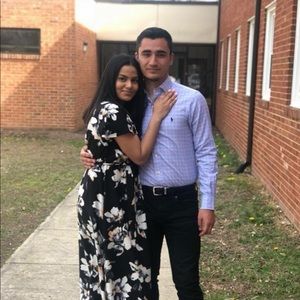 Meet your Posher, Dania